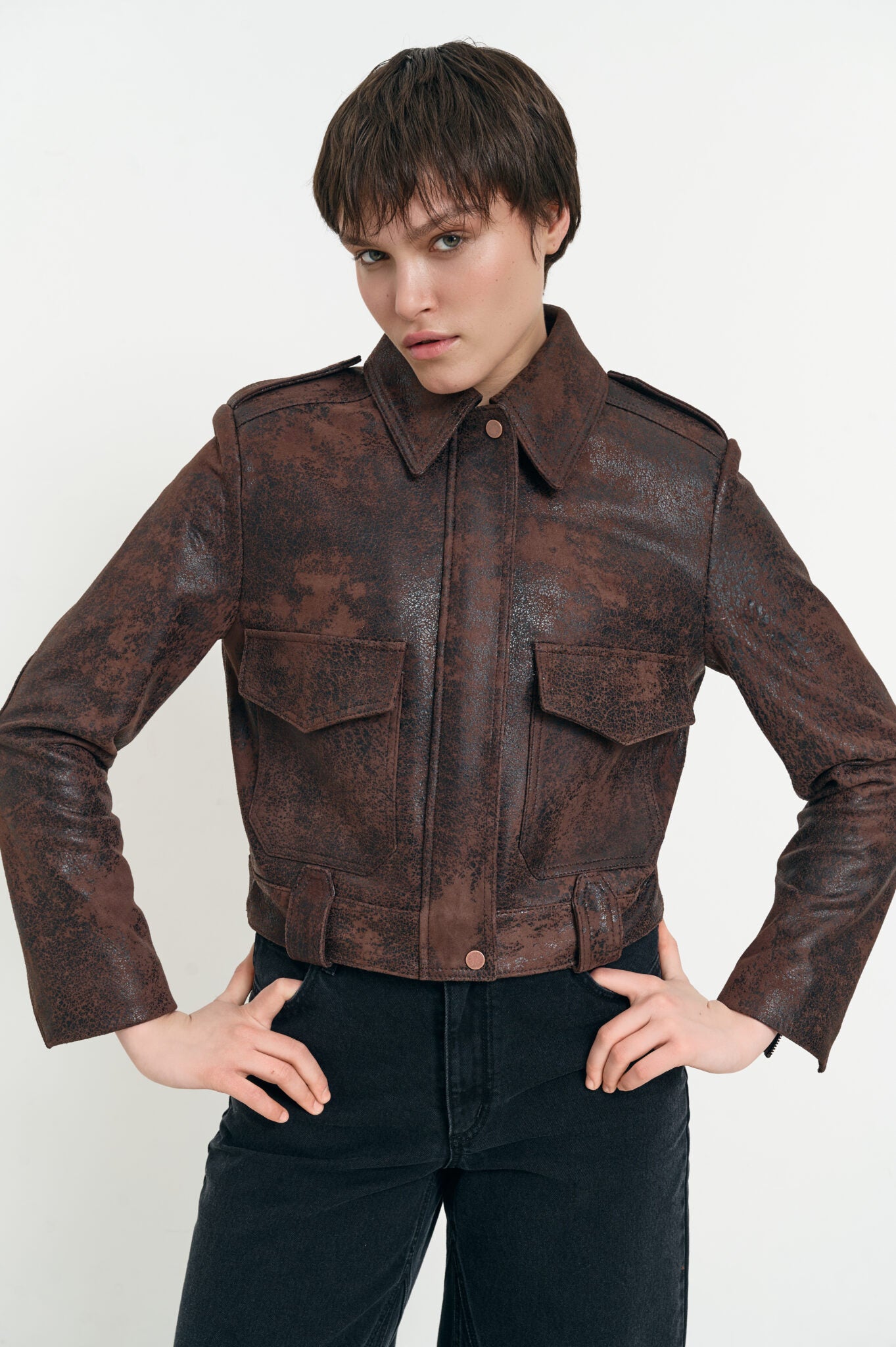 Zkrácená kožená bunda (TheMakers) , 2108